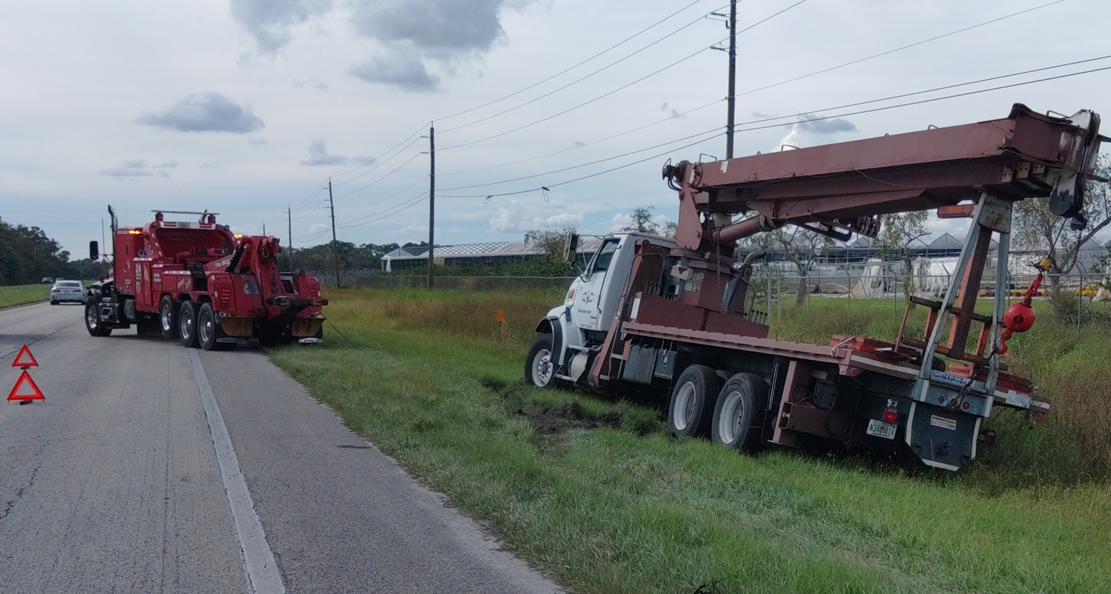 American Emergency Towing & Recovery photo 31