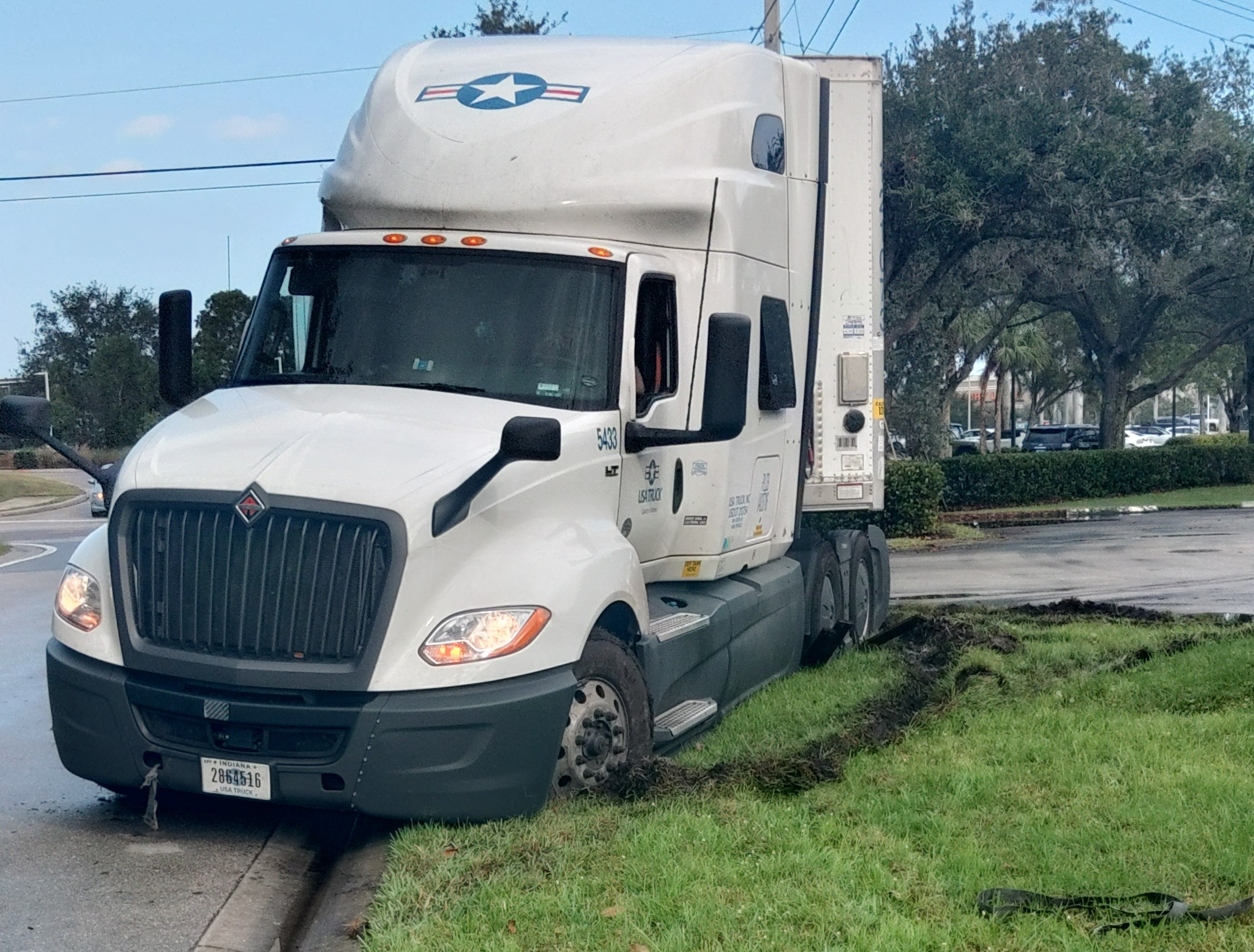 American Emergency Towing & Recovery photo 36