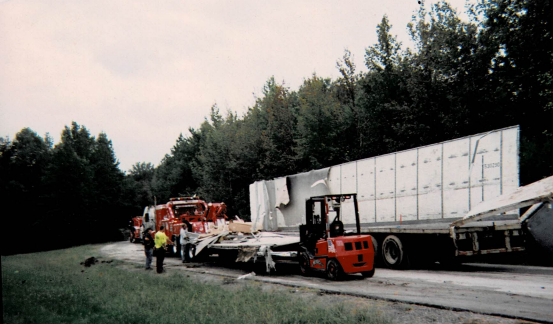 American Emergency Towing & Recovery photo 9